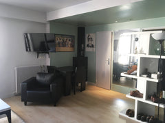 Situé proche des grands boulevards dans un quartier vivant (nombreux bars et res  Studio 4 places plein coeur de Paris Entire rental unit vacation rental 29650247