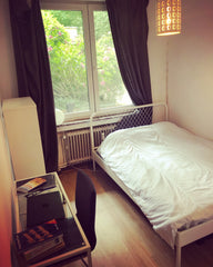 Chambre privée dans un appartement situé dans un quartier calme et sécurisé, à p Uccle, Belgium Chambre privée à Bruxelles Private room in rental unit vacation rental 683229315511488540