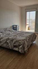 logement moderne fonctionnel qui dispose du nécessaire pour être bien à l'aise l Lormont, France Accueillant cosy et complet. Entire condo vacation rental 41360354