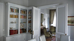 Astonishing two bedrooms apartment in the centre of Paris<br />High standing 18t Neuilly-sur-Seine, France In front Saint Germain des Prés Entire rental unit vacation rental 3693709