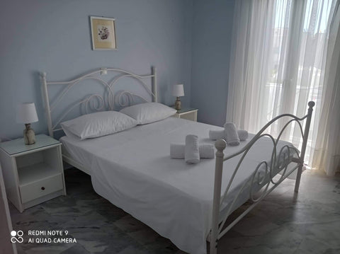 1st floor apartment 75 m2 in Parikia in Liarokopi Parikia. It overlooks the surr Greece The Cycladic Flower Entire home vacation rental 638795528538067548