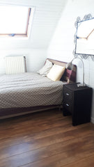 Private room with bed 140 cm. th floor only stairs. <br /><br />Shower, toilet e Antwerp, Belgium Small top floor room (4th) in family house Private room in townhouse vacation rental 43575983