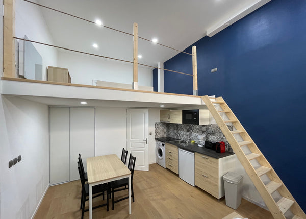 You will have a pleasant stay in my renovated studio in the Jean-Macé neighborho Lyon, France Cozy studio near the center of Lyon Entire rental unit vacation rental 48520473