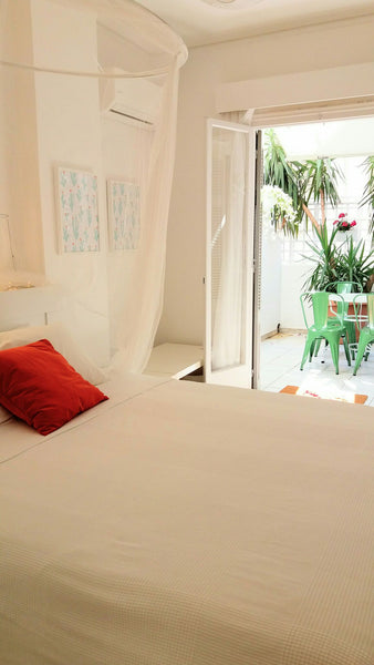 Light, colorful, one bedroom apartment, within walking distance of everything yo Athens, Greece One Bedroom Apt with Outdoor Space Next to Museum Entire rental unit vacation rental 20847854