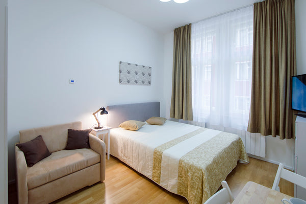 Stylish renovated apartment is ideally located in the city center (500 m from We Prague, Czechia CITY CENTER Cozy Studio Pricna 4 id: (72) Entire rental unit vacation rental 40857582