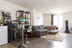 You will find in my 40m2 flat all the confort you need for your stay in Paris !< Paris, France Lovely & cosy flat in the heart of Belleville Entire rental unit vacation rental 15253398