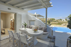 Among the streets, next to the churches, behind the freshly painted shutters, th Mikonos, Greece Elegant Villa close to the beach with private pool Entire villa vacation rental 3001741