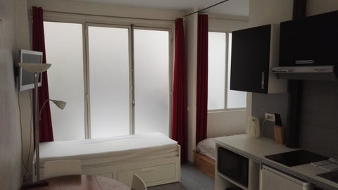 Apartment in the trendy Marais quarter, ideal for a couple or solo, in a small s Paris, France Apartment in the heart of Paris Entire rental unit vacation rental 29922990