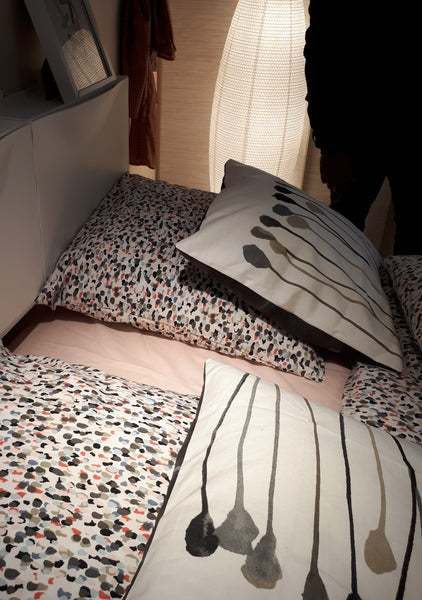 Hola! bienvenidos a mi casa! es una casa solo para chicas porque aqui solo vivim Pérouges, France Chambre  avec petite déjeuner Shared room in rental unit vacation rental 23263784
