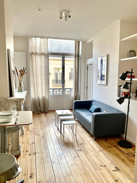 Pour un séjour agréable au centre de Bruxelles, à 10 mn à pied de la Grand Place  Beautiful and warm flat in the heart of brussels Entire rental unit vacation rental 571469994438495012