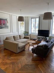 Idéalement situé au coeur de la presqu'île offrant une vue plongeante sur la pla Lyon, France Appartement lumineux au cœur de Lyon / Bellecour Entire rental unit vacation rental 53336231