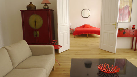 In a very quiet and central located part of the 3rd district,in the middle of th Vienna, Austria The red embassy Apartment Vienna Entire rental unit vacation rental 1310070