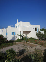 Auf der Halbinsel Pelekuda, dem offenen Meer nach Westen zugewandt stehen unsere Berlin, Germany Ferienhaus FELIX mit Meerblick Cycladic home vacation rental 13159255