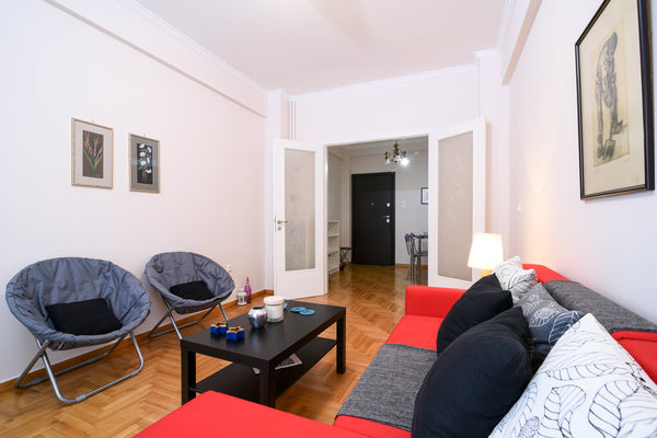 Renovated apartment in the heart of Athens, only 5 minutes walk from Ambelokipi  GR Modern apartment in the city center near metro Entire condo vacation rental 32836008