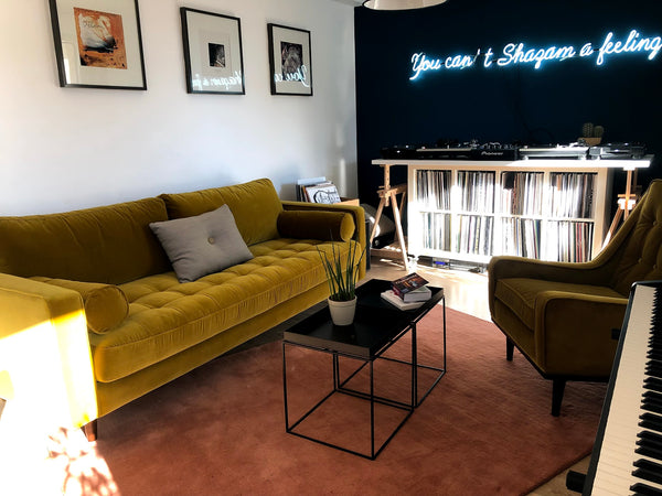 Chambre d'invité dans superbe appartement à côté du musée du vin Bordeaux, France Chambre situé à côté du Musée du vin Private room in condo vacation rental 42037955