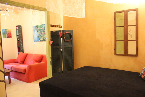 My little  happy romantic house is 45 square 9 steps down the entrance with a be GR City Center Little  Happy Romantic House! Entire rental unit vacation rental 25384244