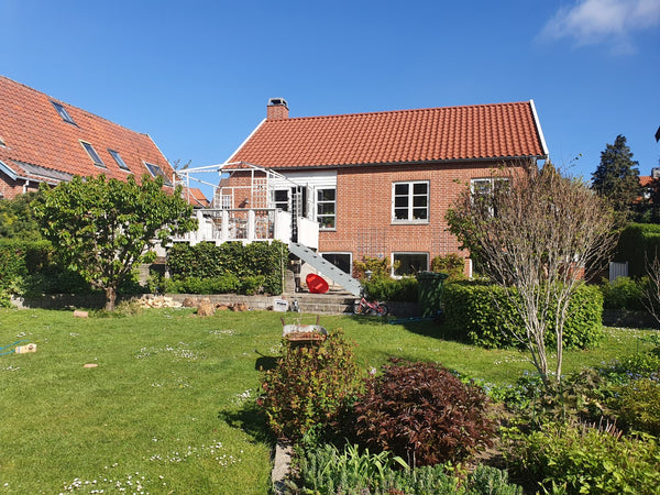 Great villa close to Copenhagen and 3 min. walking to Utterslev Mose (huge green Copenhagen, Denmark True gem with city + nature Entire villa vacation rental 43390071