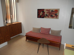 Ancien atelier transformé en studio (22m2), sur cour typiquement parisienne.<br  Paris, France Studio - atelier parisien - proche Montmartre Entire rental unit vacation rental 19763974