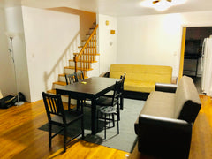   Home in Brooklyn · 3 bedrooms · 1 bed · 1.5 baths Private room in home vacation rental 39921190
