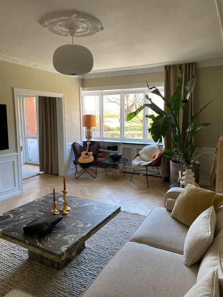 Nyd en stilfuld oplevelse i denne centralt beliggende bolig. Copenhagen, Denmark Smuk lejlighed i hjertet af København Entire condo vacation rental 600359476253945643