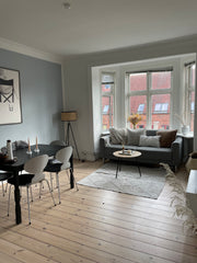 Smuk københavnerlejlighed med stue, soveværelse, køkken og toilet med seperat br  Skøn lejlighed midt på Nørrebro! Entire condo vacation rental 655399394000508097