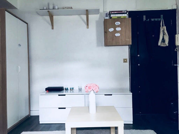 Modern and comfortable studio in a great commercial neighborhood. Perfect locati Paris, France Cute studio 650 meters to Arc de Triomphe Entire rental unit vacation rental 9520579
