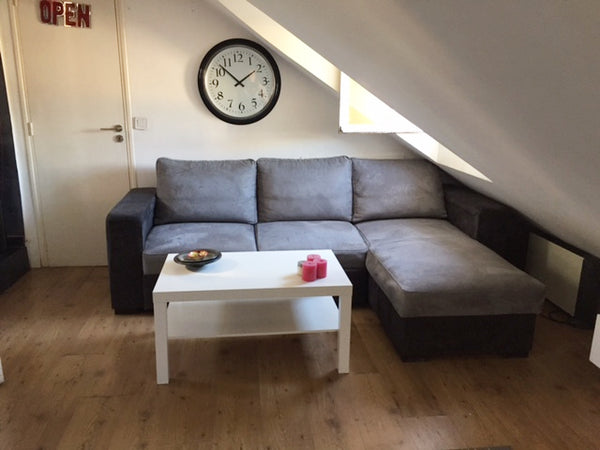 Studio situé à côté des Champs Elysées. Salle de bain et kitchenette. Ne possède Paris, France Studio proche des Champs Elysées Entire rental unit vacation rental 18154166