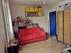 Welcome to a new, cosy and luminous flat, 1 and 3 minutes away from 2 subway sta Paris, France Cosy & quiet little flat 10mn from city center Entire rental unit vacation rental 15071143