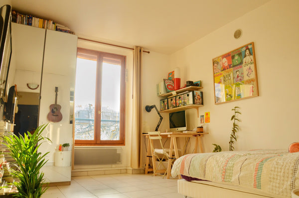 In the heart of Belleville, right at the metro station, come enjoy this little f Paris, France luminous flat Entire rental unit vacation rental 12550824