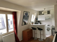 Situé en bas de la Butte Montmartre, à 10 mn à pied du Sacré Coeur, charmant stu  Charmant studio à Montmartre Entire rental unit vacation rental 21883351