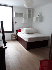 L'appartement se situe près des métros La chappelle et Stalingrad, à 10 min du C Paris, France Chambre privée, ap 60 m2 proche de Montmartre Private room in rental unit vacation rental 30004946