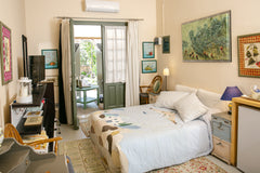 Beautifully decorated spacious room with private bathroom and a small kitchen. P Athens, Greece Adorable, island chic 1-bedroom space with patio. Private room in guest suite vacation rental 632597163298417393