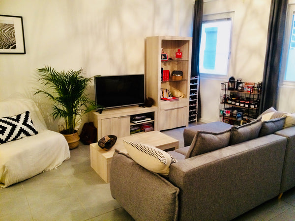 L'appartement de 45m2 se trouve à 15 secondes de la station de métro 