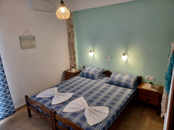 The room is very close to the port of the village and the sea. The access to bot Heraklion, Greece Lefteri's Rooms IV Private room in condo vacation rental 24119980