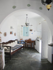 Traditionally decorated studio flat (of about 25 m2) in the center of Naoussa, a  Fany Studio Naoussa 1 Entire rental unit vacation rental 11347766