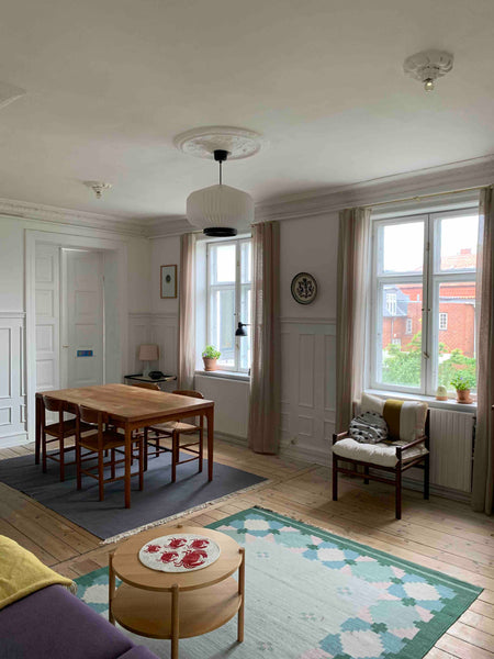 Stor villalejlighed, 3 soveværelser med dobbeltsenge + ekstra overkøje.<br /><br Copenhagen, Denmark Skøn villalejlighed i København. Tæt på metro. Entire condo vacation rental 673904510863240496