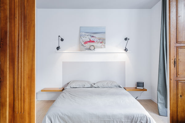 In a beautiful listed building, beautifully renovated apartment, exposed beams o Lyon, France NEAR HOTEL DE VILLE CENTER OF LYON Entire rental unit vacation rental 6095482