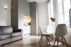 In the Heart of Marais Saint Paul SUPER CENTRAL LOCATION-Walking distance to maj Paris, France One Bedroom Modern Apartment Marais Entire rental unit vacation rental 3776975