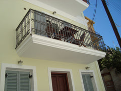 Brand new, two-room apartment on the first floor (45 m²), accommodating up to th Ermoupoli, Greece ELVIRA-MARIA Entire rental unit vacation rental 19772038