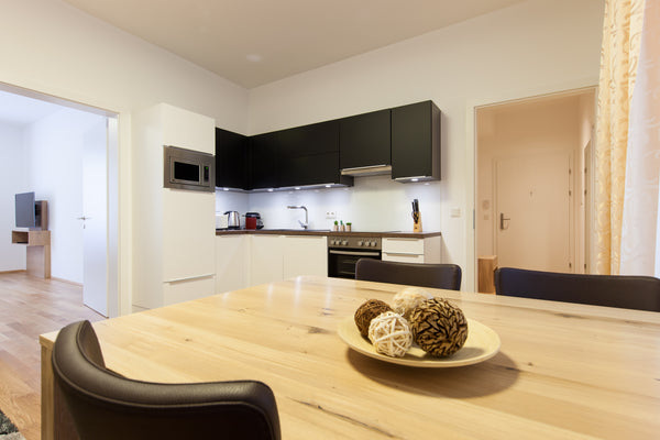 Genieße das einfache Leben in dieser ruhigen und zentral gelegenen Unterkunft.  W70/33- Deluxe Apartment- Black Dome Entire rental unit vacation rental 619988323820195418