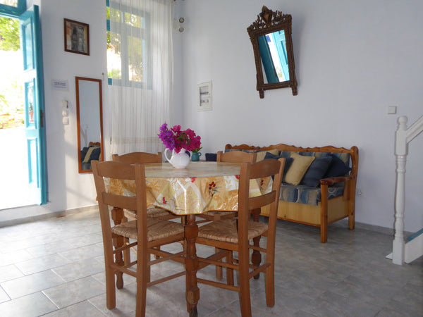 The Halki Townhouse is a large and light studio right in the heart of the villag  Halki Townhouse - comfort and convenience Entire rental unit vacation rental 47913365