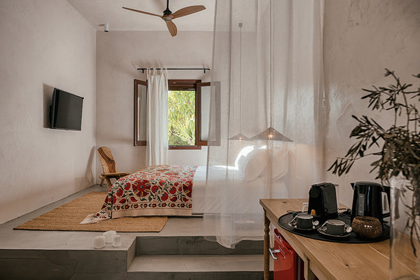 Our stylish studio is the perfect escape..<br /><br />A relaxing and stress-free  ☀Lindos - Deluxe King Studio☀ Room in boutique hotel vacation rental 35627000