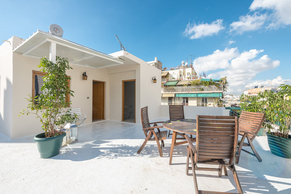 This is a cozy and modern, newly renovated apartment in the heart of the Greek c GR Blue Sky House In Athens Entire rental unit vacation rental 46901300