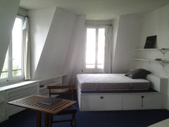 Mon logement est proche de Montparnasse, Invalides, Tour Eiffel. Vous appréciere Rouperroux, France Studio romantique - Avenue de Breteuil - Invalides Entire rental unit vacation rental 13491313