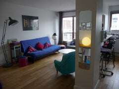 Deux pièces avec une vue dégagée. Quartier calme mais très bien desservi. (3 lig Paris, France 2 pièces lumineux / Tour Eiffel Entire rental unit vacation rental 5400726