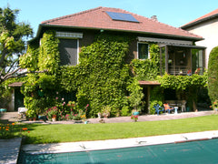 Appartement en rez de jardin, d'une maison, <br />dans un quartier très calme :  Lyon, France Coin de verdure,  à LYON 03 Entire guesthouse vacation rental 8732908