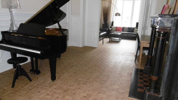 Mon logement est proche de la place du Châtelain, de nombreux restaurant, Chez F Ixelles, Belgium Maison de Maître  Quartier Chatelain à Ixelles Entire townhouse vacation rental 13781456