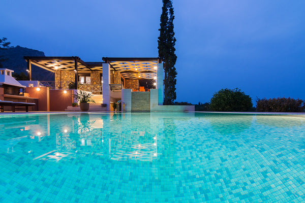 A colourful and modern villa situated in Limenas Chersonisou, Crete.  Only 25 mi Athens, Greece Erondas Villa with shared Pool in Koutouloufari Entire villa vacation rental 48324218