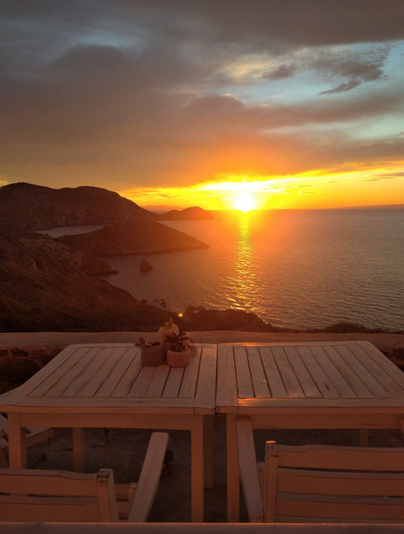 The perfect place to relax and enjoy your vacation with family or friends.<br /> Ermoupoli, Greece C & C _ Cycladic house with endless sea view Cycladic home vacation rental 560632231827195759