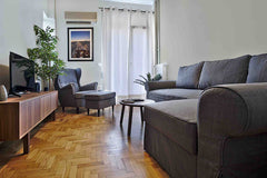 Located in Athens, 300 metres from Acropolis Museum and 700 metres from Odeum of Greece Photographer's House Entire rental unit vacation rental 38309125